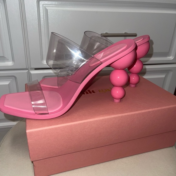 Size 42 - Picture 5 of 7